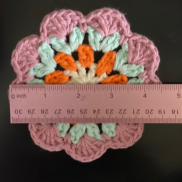 Groovy Mug Rug Crochet Coaster - Daisy Granny - 100% Cotton - Handmade by Seller - Picture 3 of 5